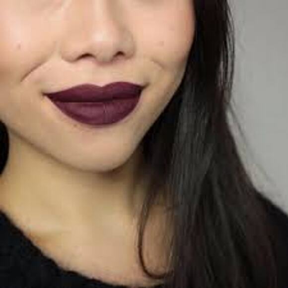 KVD Beauty Kat von D Everlasting Liquid Lipstick Exorcism Burgundy OG Formula - Picture 7 of 12